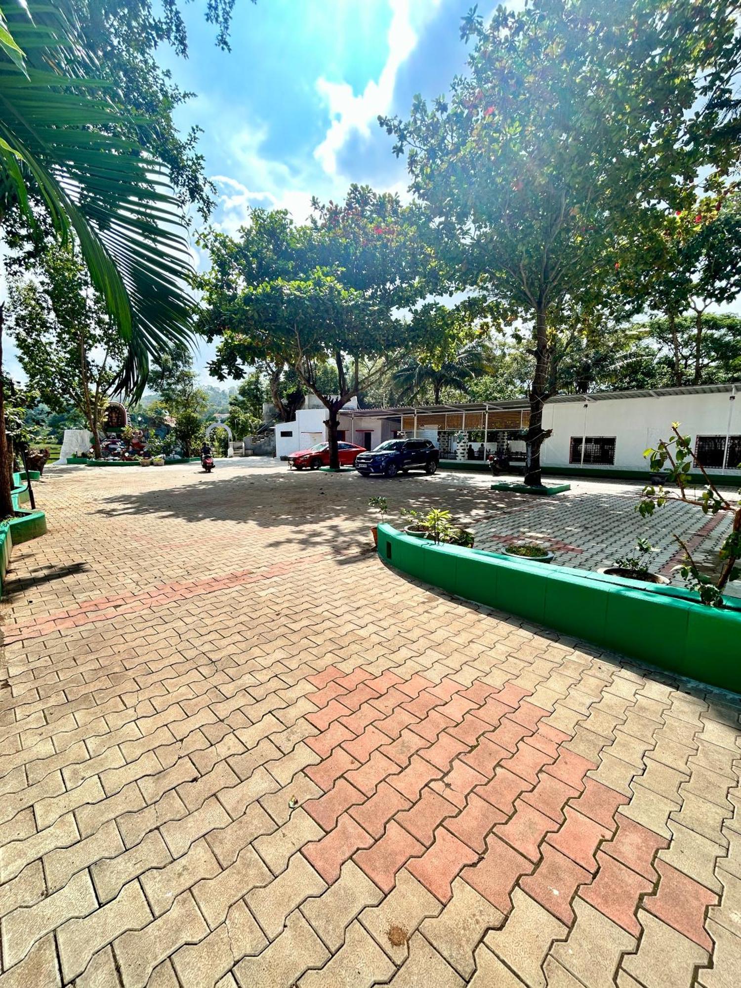 Am Resort Yelagiri Exterior photo